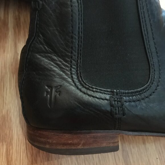 Frye Black Leather Chelsea Boots Size 7 Ankle Booties - Picture 4 of 13